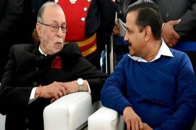 Delhi LG Anil Baijal, CM Kejriwal Pay Tributes to Sardar Vallabhbhai Patel, Extend Valmiki Jayanti Greetings to People