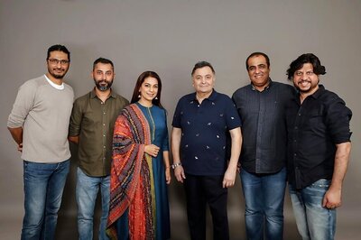 Rishi Kapoor to Start Shooting for Next Film With Juhi Chawla