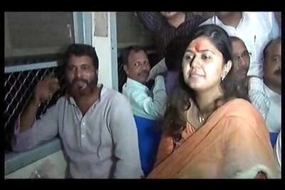 Minister Pankaja Munde offers prayers at another Shani temple in Maharashtra