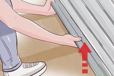 How to Replace a Garage Door