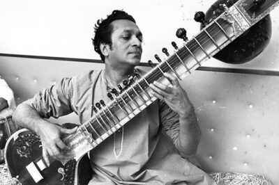 Ravi Shankar was always young at heart: Gulzar