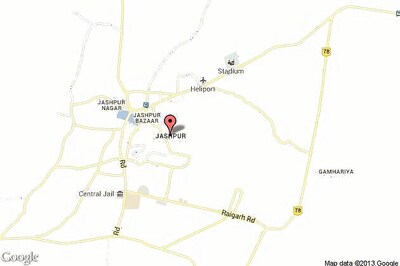 Five killed, 13 injured as SUV carrying marriage party rams into a bus