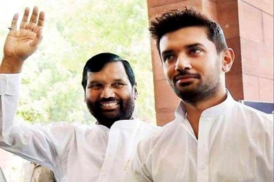 Minutes After Chirag Paswan's Ouster as LJP Chief, His Loyalists 'Remove' Rebels From Party