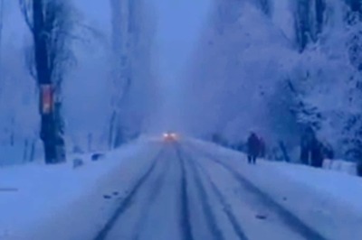 'Snowfall' Trends on Twitter as people Share Pics and Videos of Snow-clad Mountains