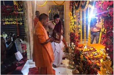 For Ayodhya Event, a Special Dress With 9 Gems Will Be Stitched With Golden Thread for 'Ram Lalla'