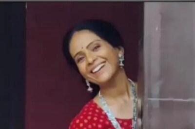 Watch: Aishwarya Narkar Dances to Pushpa's Srivalli Song. Fans Love it