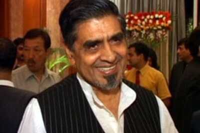 Tytler refutes talk of Congress' denial of poll ticket