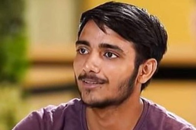 Gas Agency Delivery to IIT Admission: Aligarh Boy Credits His Success To PhysicsWallah