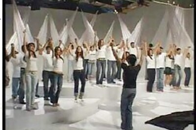 Bollywood stars join AIDS fight