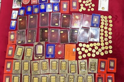 Rs 2.82 Cr Cash, 1.8 kg Gold Coins Found During ED Raid Linked to Delhi Minister Satyendra Jain
