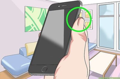 How to Turn On an iPhone