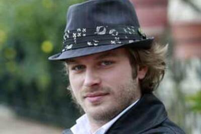 Turkey's 'Brad Pitt' stirs wide Arab interest