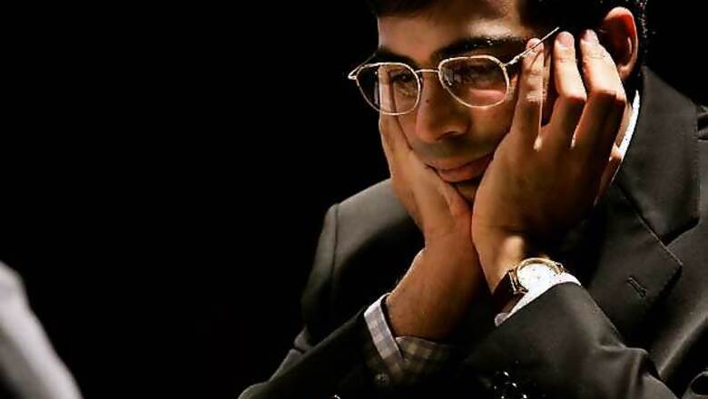 It's Anand's experience vs Carlsen's dynamism: Indian GMs