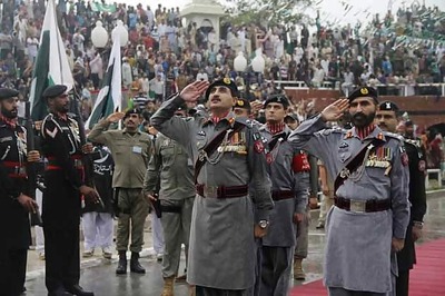 Pakistan hikes defence budget by 10 per cent