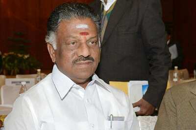Central Govt Should Cut Its Tax on Fuel, Says Tamil Nadu DyCM Panneerselvam