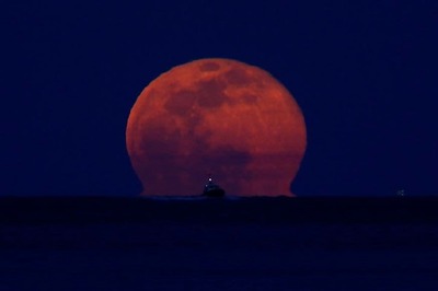 White House Calls for Biggest NASA Budget in Decades to Reach Mars, Moon