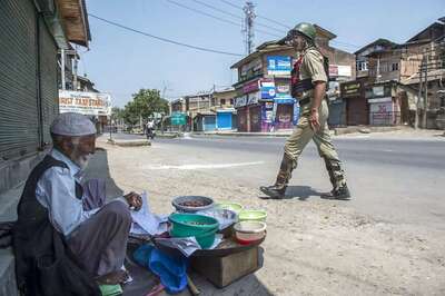 Separatist-sponsored Strike Disrupts Normal Life in Kashmir