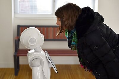 Robots May Soon be Performing C-section Deliveries: Report