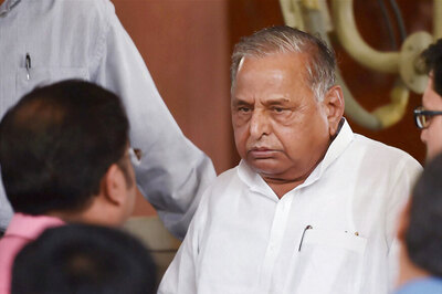 For Unity of Country Even 30 Deaths Wouldn't Have Disturbed Me: Mulayam