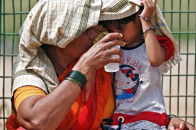 Orange Alert Issued as Delhi Sizzles in Heatwave; City Records Hottest April Day in 5 Years