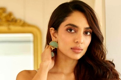 Sobhita Dhulipala Turns Airport Into Her Own Fashion Runway And How
