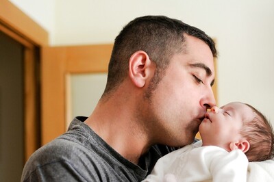Father’s Day 2023: 5 Steps That Will Help New Fathers Cope with Sleep Deprivation