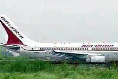 A-I offloads Chicago-bound passengers in Mumbai