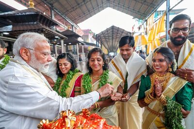 Kerala: When PM Modi Led the Wedding Ceremony of Malayalam Superstar's Daughter at Krishna Temple