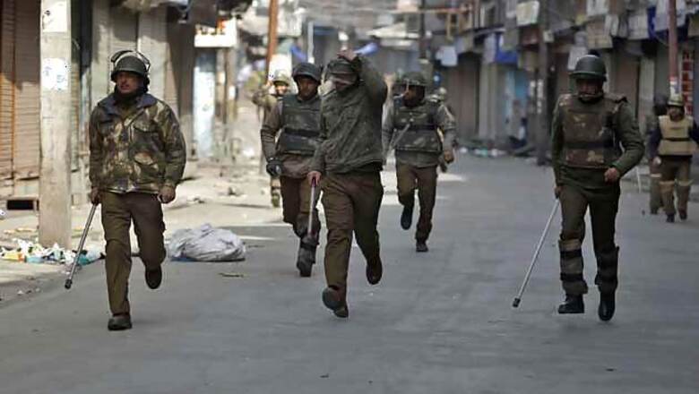 Spanish tourist among five injured in Kashmir