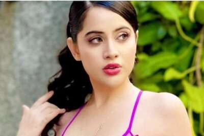 In Latest Video, Urfi Javed Sprints in Heels, But Not Everyone is Amused