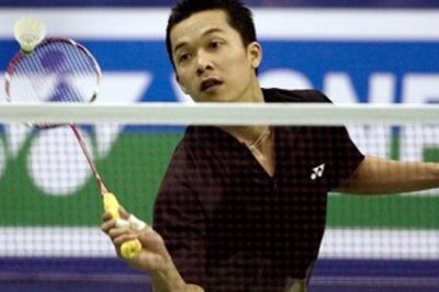 Taufik enters second round at World Badminton tourney