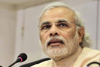Narendra Modi heads east, to hold rally in Kolkata today