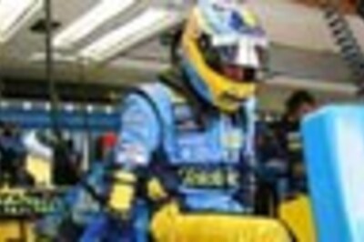 'McLaren a bigger threat than Ferrari'