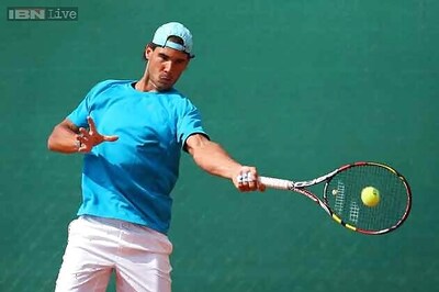 Rafael Nadal trains after wrist injury