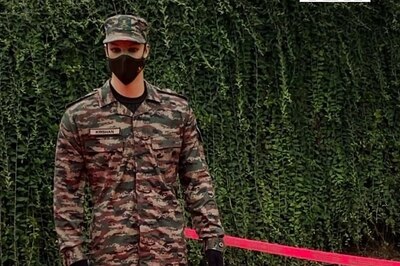 Chosen from 15 Camouflage Patterns, 4 Designs and 8 Fabrics, Army Unveils Its New Combat Uniform