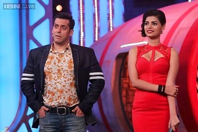 Bigg Boss 8: Sonali Raut nominates Sukirti; says she wants to be part of only Salman Khan's group