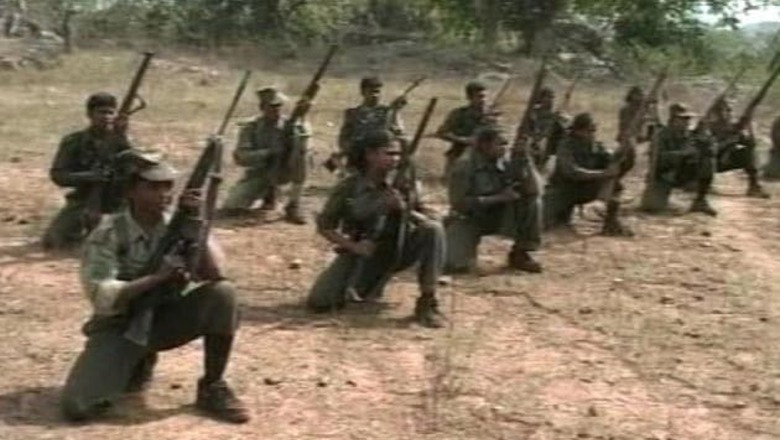Security forces kill 10 Maoists in Jharkhand