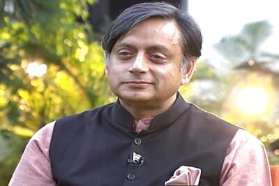 Hugging Row: Kerala School Takes Back Students After Shashi Tharoor's Intervention