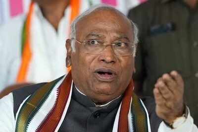 Congress' 'umbrella' of Protection to Increase Your Income Was Stronger Than BJP 'propaganda': Kharge
