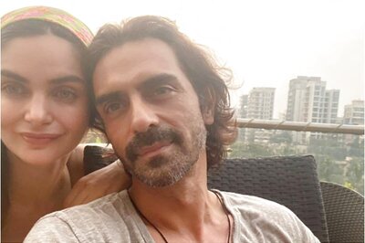 Gabriella Demetriades’ Mood for Beau Arjun Rampal is All About Love, See Pics