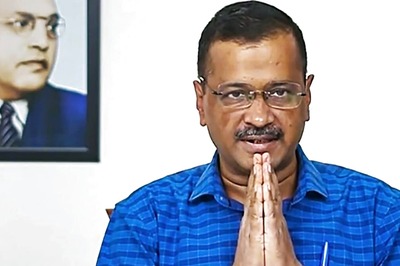 Arvind Kejriwal Chairs High-level Meeting to Review Delhi Govt's Shopping Festival Project