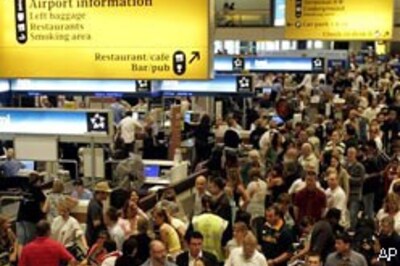 Pressure mounts on Pak after arrests