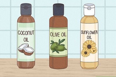 How to Make a Hot Oil Treatment for Hair