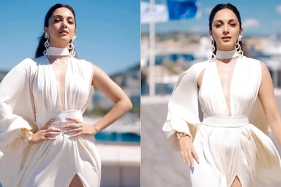 Sexy Video! Kiara Advani Turns Up the Heat In A Racy Thigh-High Slit Dress at Cannes; Watch Hot Video