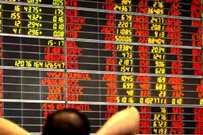 Stock Market Updates: Sensex Drops 200 Points, Nifty Below 22,450; Mid, Smallcap Indices Outperform