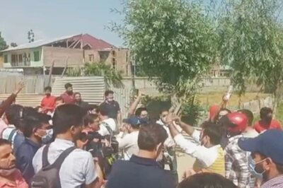 Probe Ordered Into Tear Gas Shelling on Kashmiri Pandit Protesters