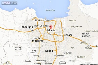 12 dead, nearly 100 missing in Indonesian landslide: Official