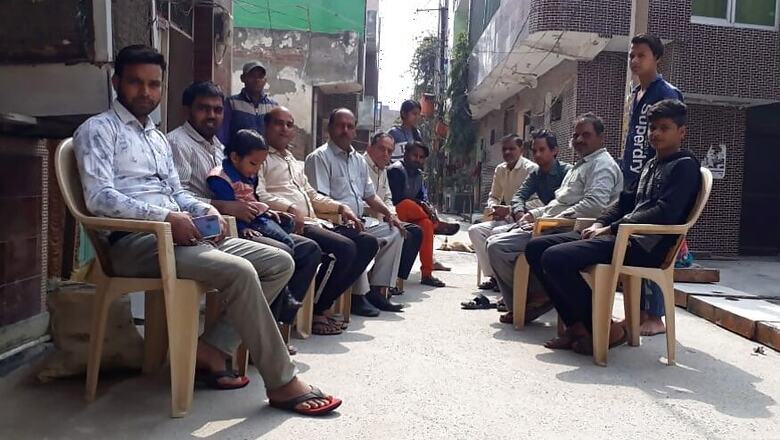 In Delhi's Riot-hit Areas, Hindus Invoke Mahadev, Not 'Jai Shri Ram' During Vigil to Keep Miscreants at Bay