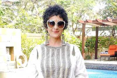 Snapshot: Two years after surviving cancer, Manisha Koirala stuns everyone as she debuts her new curly hairdo