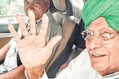 NEWS18 EXPLAINS | Passed School at 87, 'Google Star', 'Criminal': As New Jail Term Haunts OP Chautala, a Look At His Life